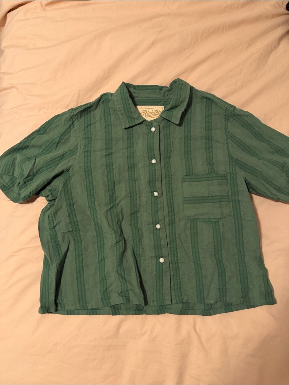 Green Short-Sleeve Button Front Women's Top - Picture 3 of 10